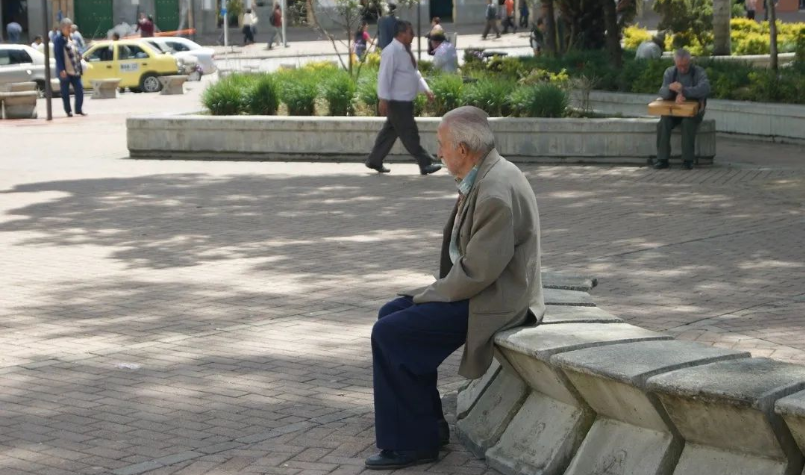 兩會養(yǎng)老議題 | 上海代表團(tuán)舉全團(tuán)之力建議加強養(yǎng)老預(yù)付費大額資金監(jiān)管有序、規(guī)范養(yǎng)老社區(qū)發(fā)展(圖1) image.png