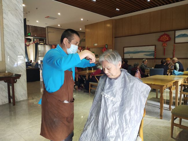 常見養(yǎng)老機(jī)構(gòu)怎么收費(fèi)的呢？(圖2)