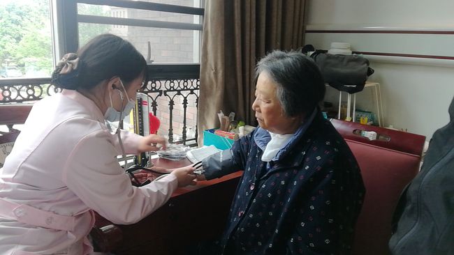 常見養(yǎng)老機(jī)構(gòu)怎么收費(fèi)的呢？(圖4)